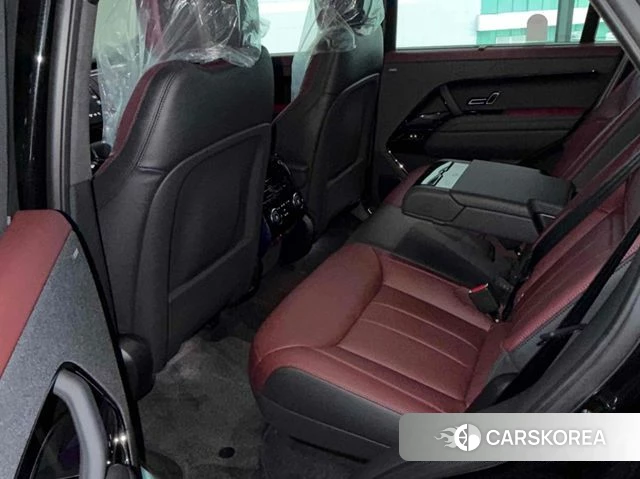 Land Rover Range Rover Sport 3rd Generation 2026 Черный из Кореи, фото 6