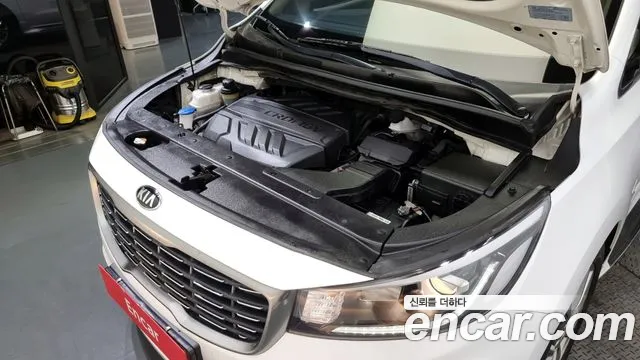 Kia The New Carnival id 2405935 из Кореи 16