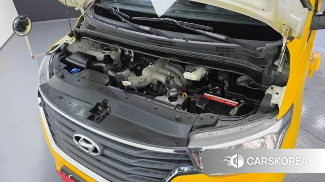 Hyundai The New Grand Starex id 4446901 из Кореи 16