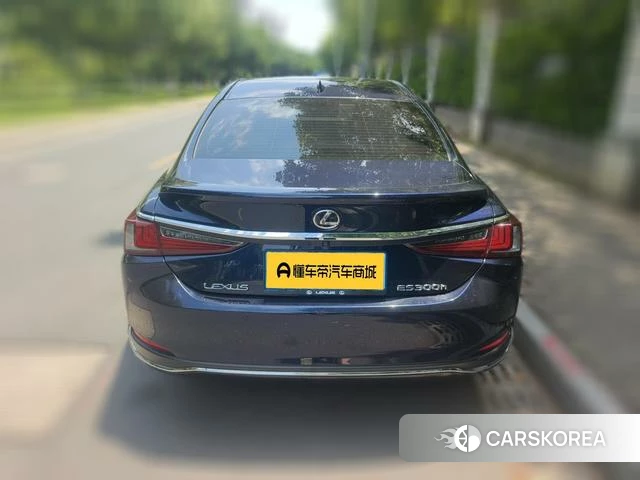 Lexus ES 2022 Синий из Китая, фото 6