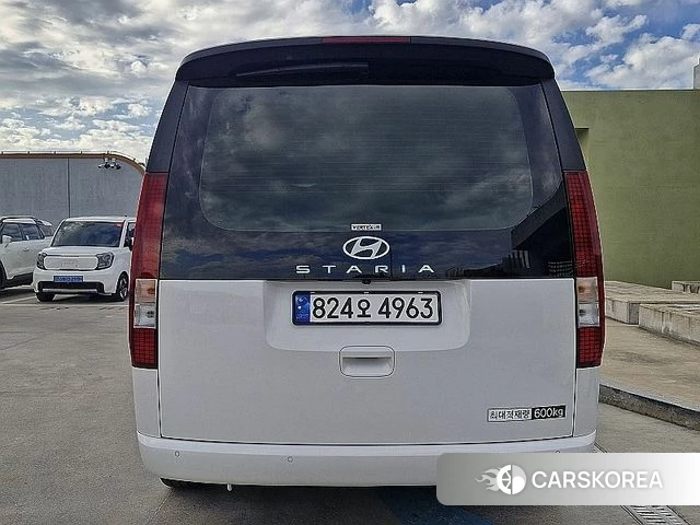 Hyundai Staria id 4870895 из Кореи 15