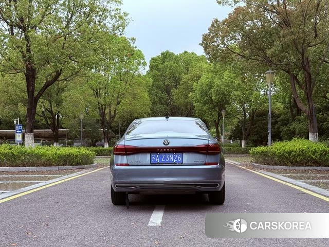 Volkswagen Passat id 4209843 из Китая 12