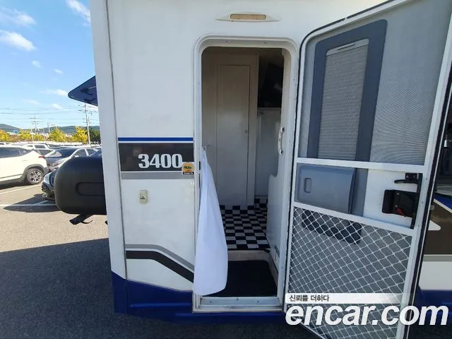 Hyundai The New Grand Starex id 2606124 из Кореи 16