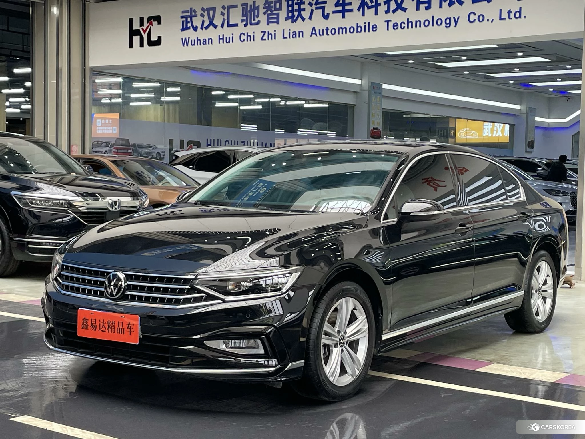 Volkswagen Magotan id 4455612 из Китая 10