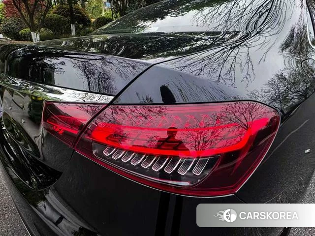 Mercedes-Benz E-class id 4277810 из Китая 18