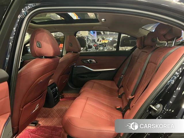 BMW 3 series id 4265296 из Китая 9