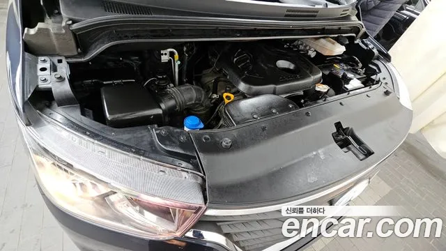 Hyundai The New Grand Starex id 2414325 из Кореи 16