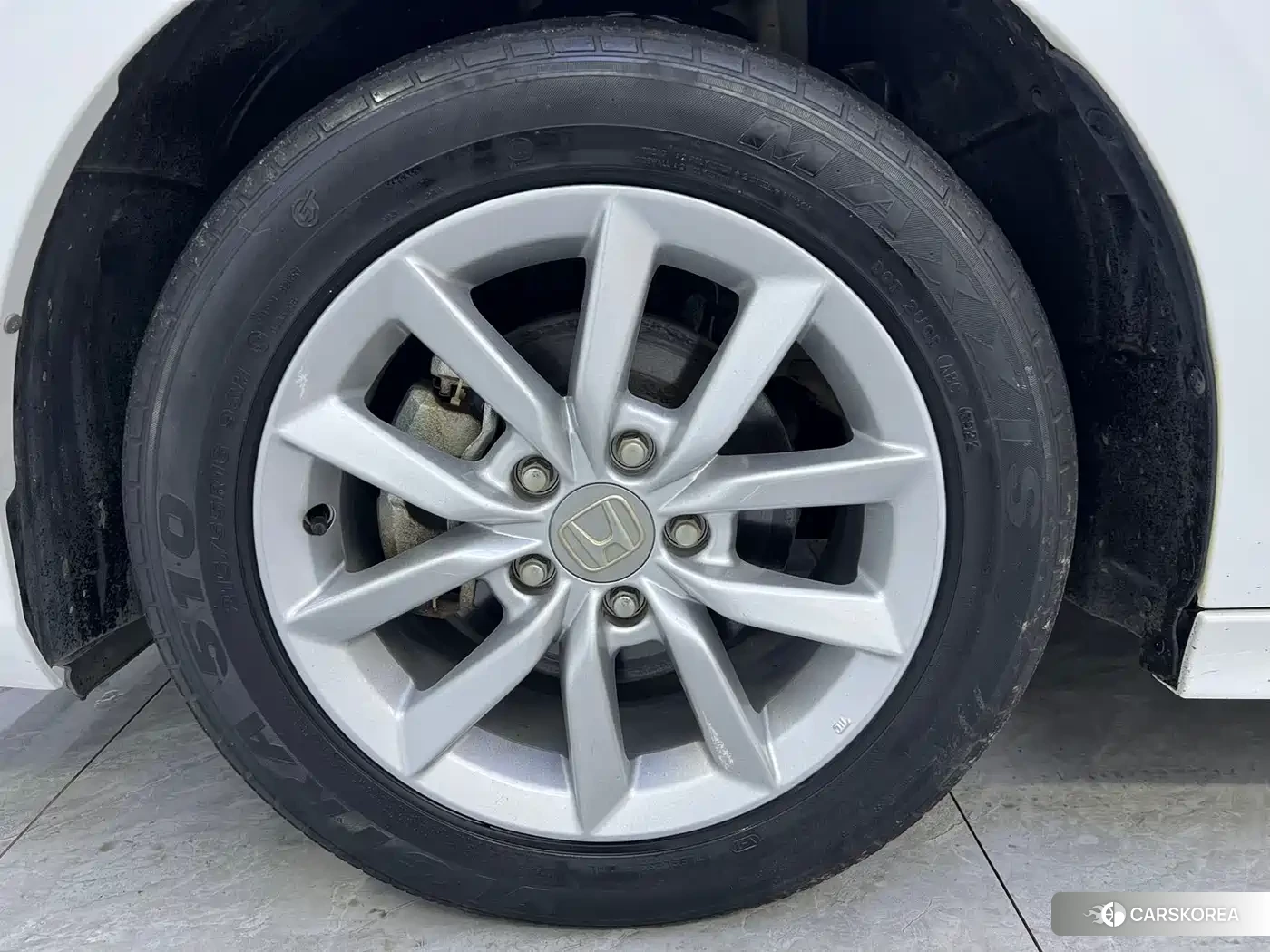 Honda Civic id 4553691 из Китая 18