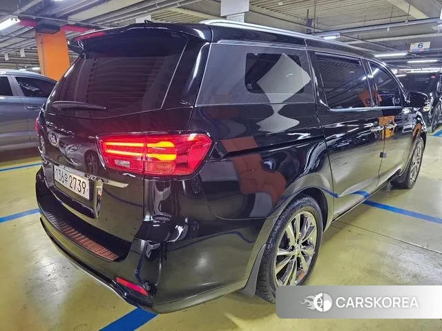 Kia The New Carnival id 3422882 из Кореи 16