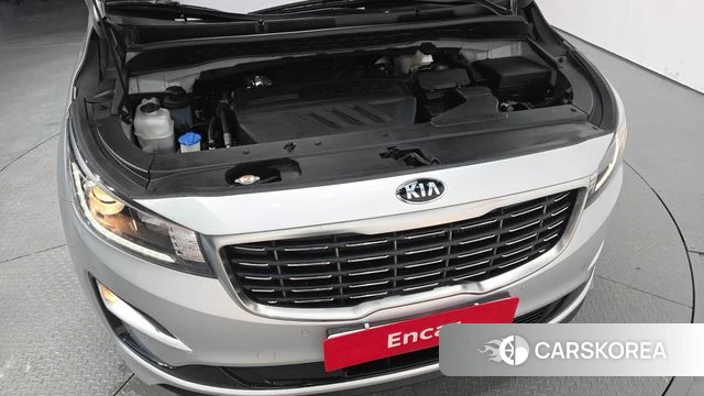 Kia The New Carnival id 4759638 из Кореи 16