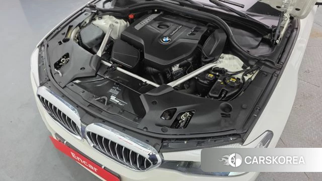 BMW 5 Series (G30) id 3924663 из Кореи 16