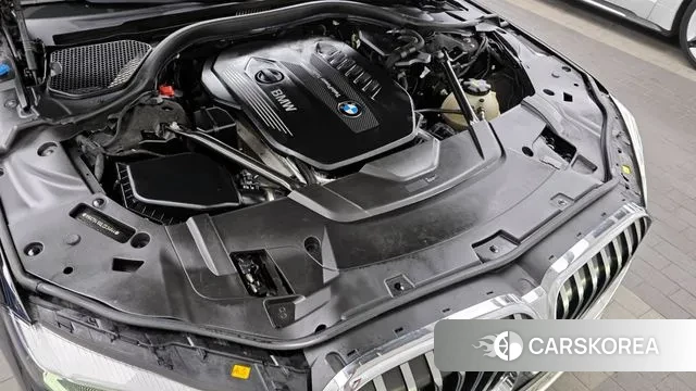 BMW 7 Series (G11) id 3692156 из Кореи 16