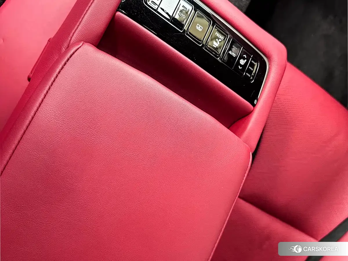 Lexus LS id 4600823 из Китая 15