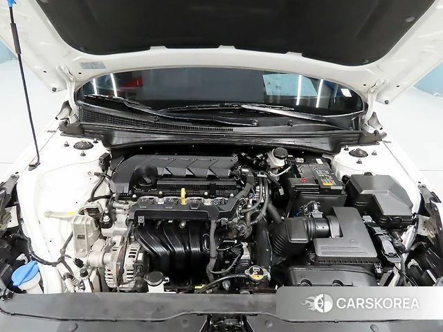 Hyundai Avante (CN7) id 4872007 из Кореи 16