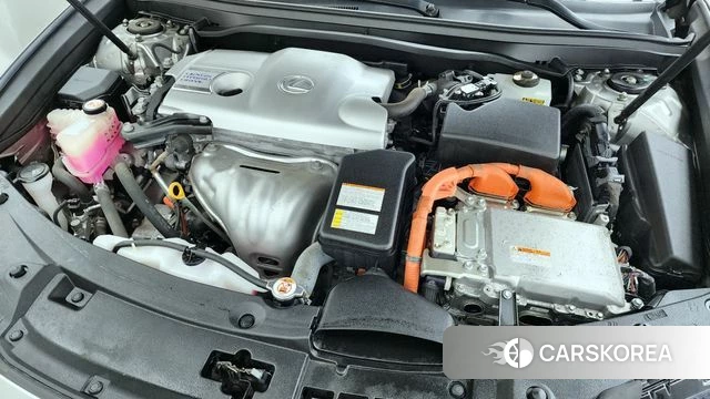 Lexus New ES300h id 4339801 из Кореи 30