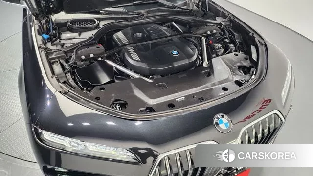 BMW 7 Series (G70) id 3405528 из Кореи 16