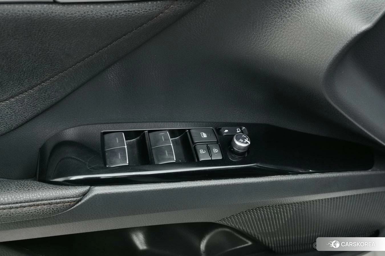 Toyota Camry id 4438207 из Китая 19
