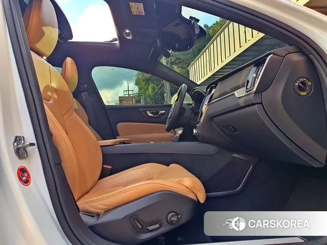 Volvo S60 3rd generation id 3428649 из Кореи 9