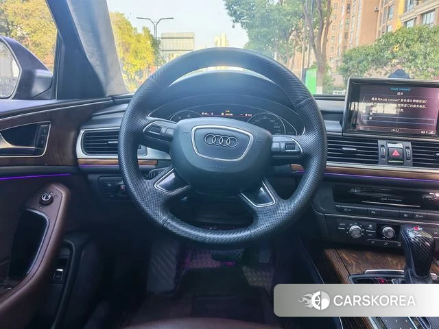 Audi A6L id 4241754 из Китая 9