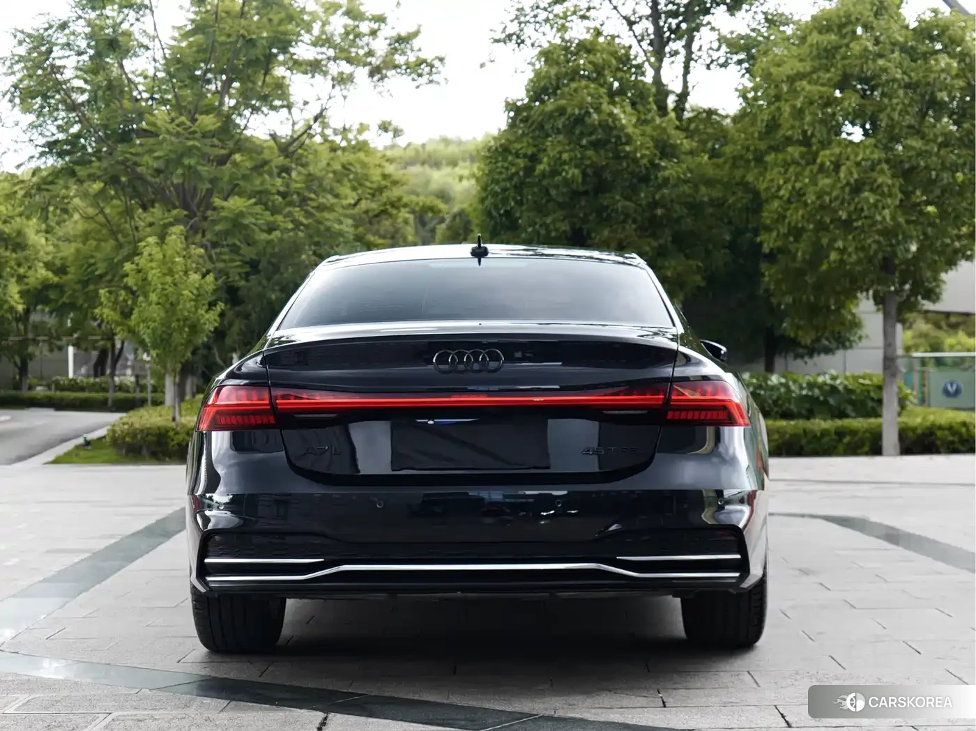 Audi A7L id 4577675 из Китая 13