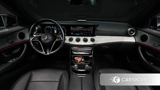 Mercedes-Benz E-Class W213 id 4727189 из Кореи 28
