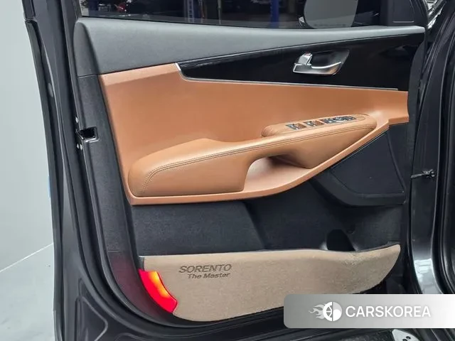 Kia The New Sorento id 3504787 из Кореи 16