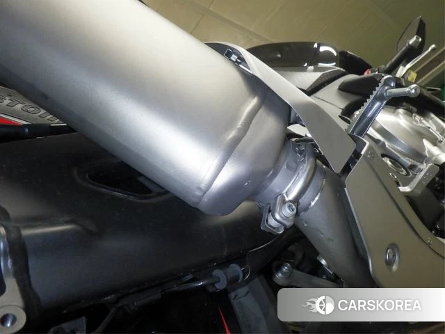 Yamaha YZF-R1 id 3945426 из Японии 28