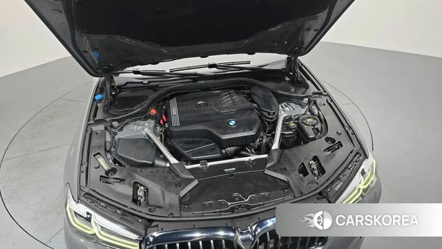 BMW 5 Series (G30) id 4750166 из Кореи 29