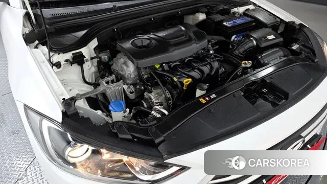 Hyundai Avante AD id 3072119 из Кореи 16