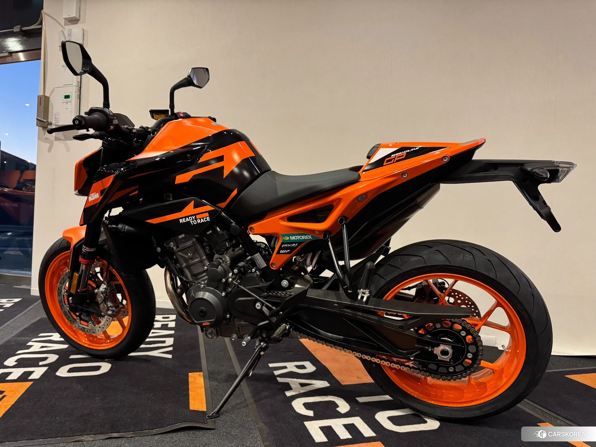 KTM 890 DUKE GP id 4352901 из Японии 6