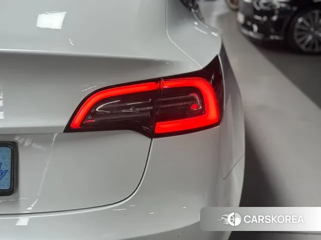 Tesla Model 3 id 3722788 из Кореи 16