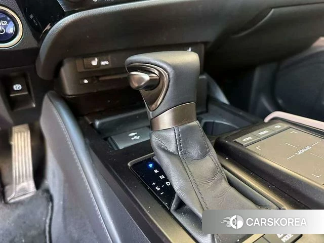 Lexus ES id 4307685 из Китая 20