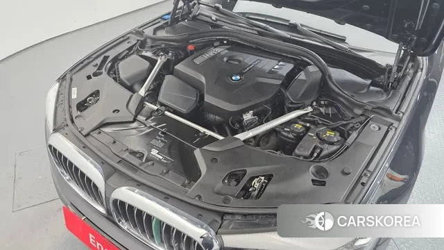 BMW 5 Series (G30) id 3588225 из Кореи 16