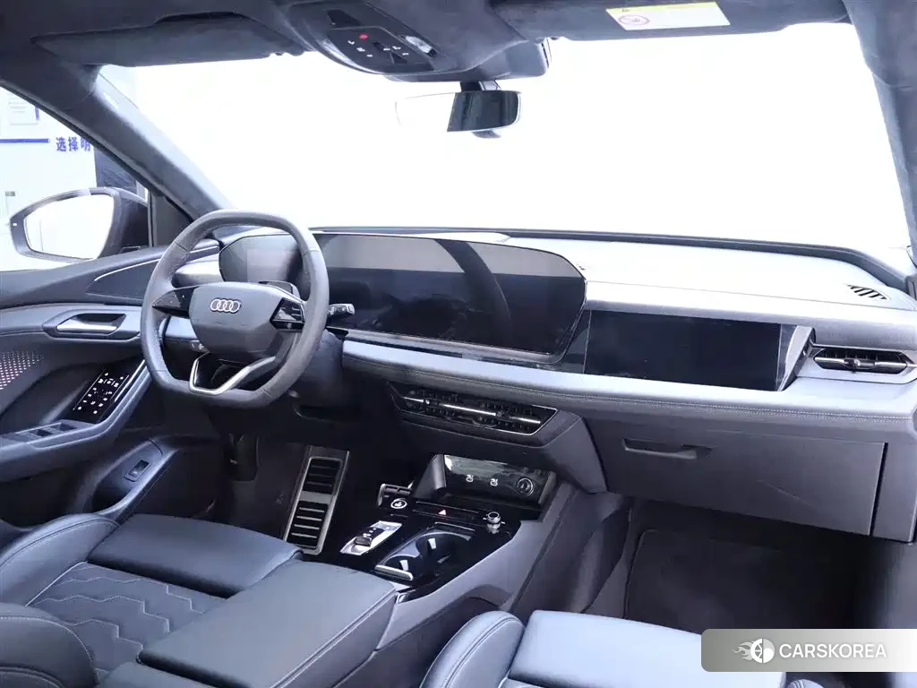 Audi Q6L id 4600385 из Китая 24