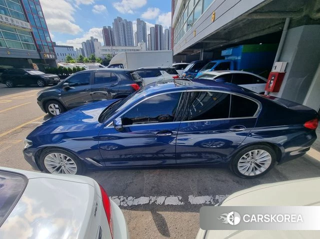 BMW 5 Series (G30) id 4502617 из Кореи 15