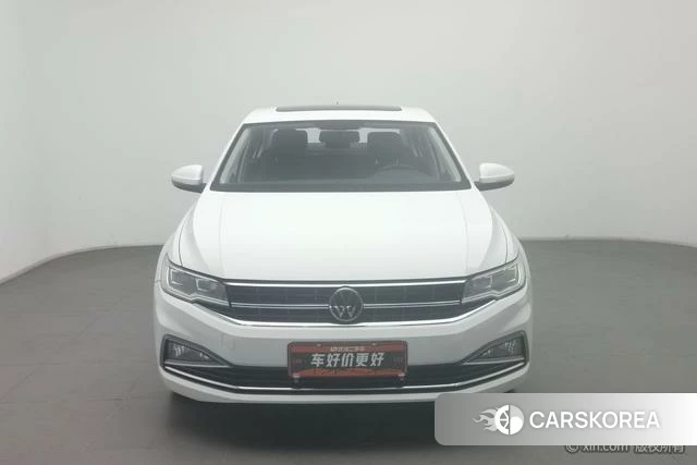 Volkswagen Bora id 4279096 из Китая 20