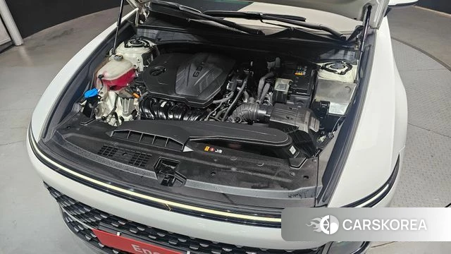 Hyundai Grandeur (GN7) id 4618177 из Кореи 28