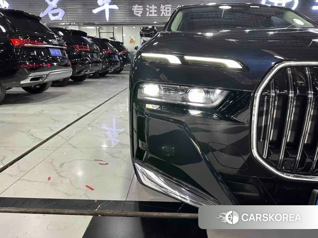 BMW 7 series id 4219246 из Китая 27