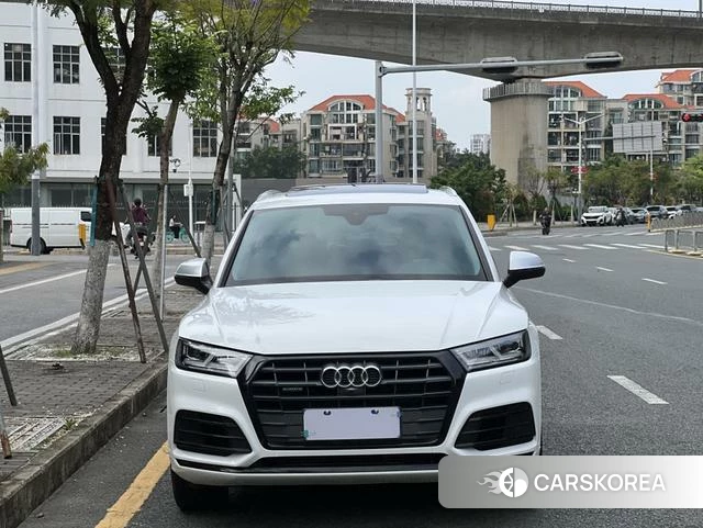 Audi Q5L 2021 Белый из Китая, фото 6
