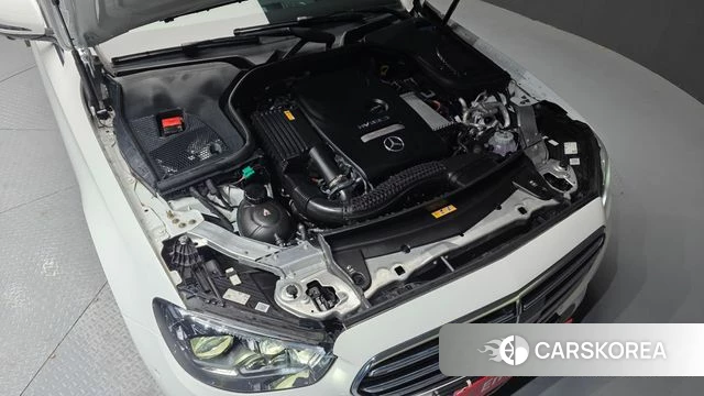 Mercedes-Benz E-Class W213 id 4302989 из Кореи 30