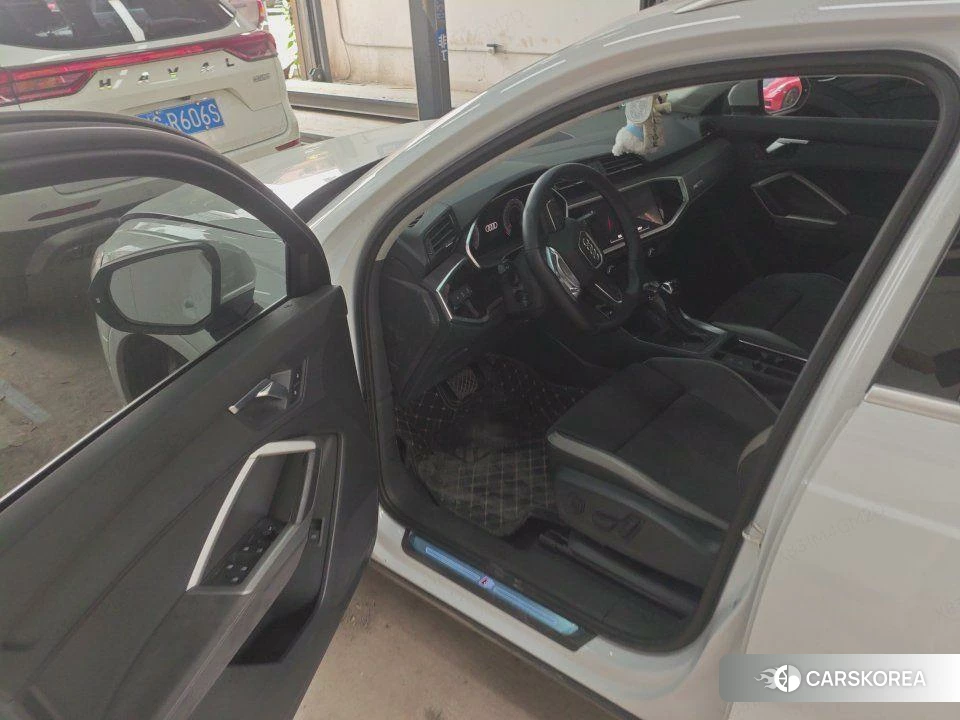Audi Q3 2022 Белый из Китая, фото 6