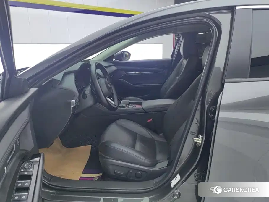 Mazda 3 id 4664581 из Китая 12