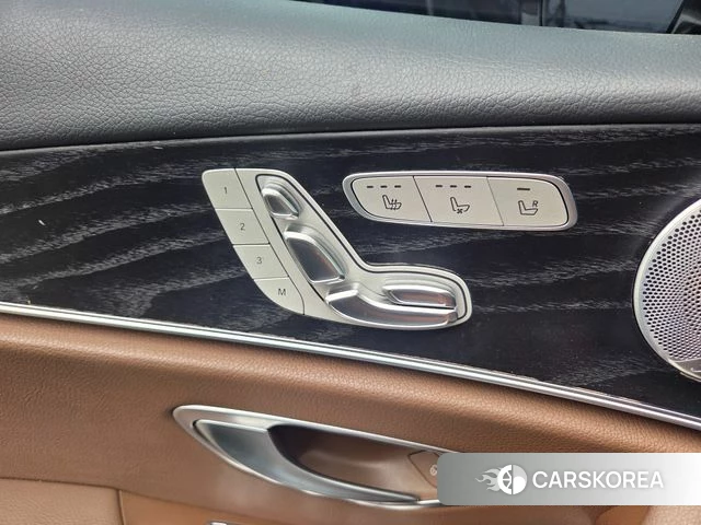 Mercedes-Benz E-Class W213 2018 Черный из Кореи, фото 6