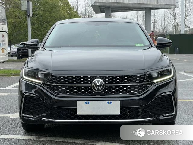 Volkswagen Passat id 4258705 из Китая 12