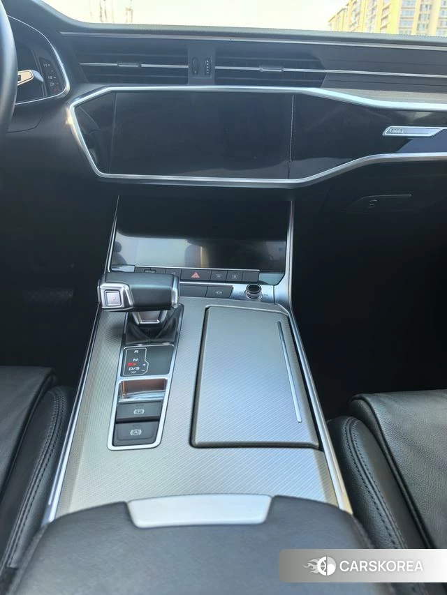 Audi A6L id 4290790 из Китая 11