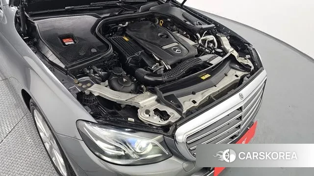 Mercedes-Benz E-Class W213 id 3728315 из Кореи 16