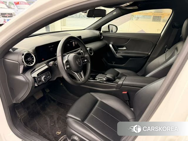 Mercedes-Benz Class A id 4255887 из Китая 11