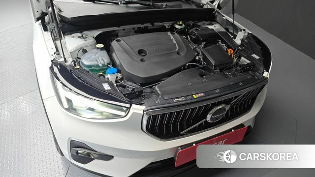 Volvo XC40 id 3896613 из Кореи 16