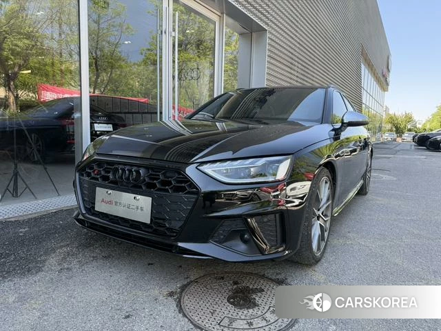 Audi S4 2025 Черный из Китая, фото 6