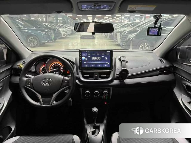 Toyota YARIS L Zhixuan 2022 Белый из Китая, фото 6